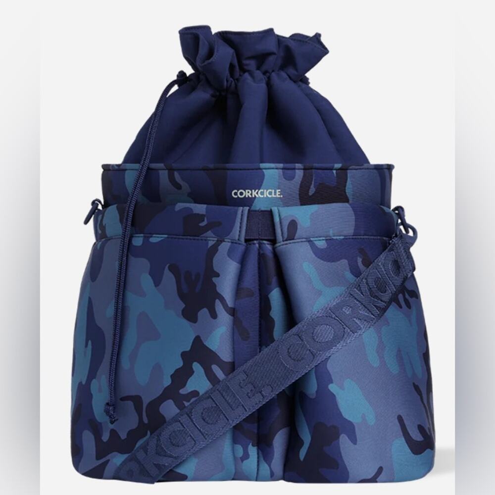 Corkcicle Beverage Bucket Bag in Navy Camo